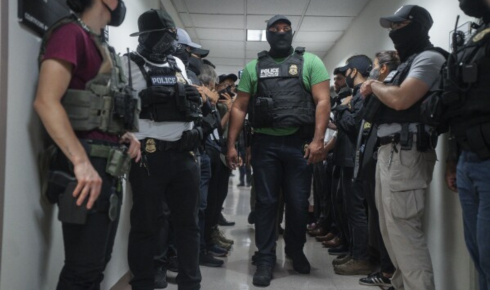 How Delayed Immigration Hearings Can Affect ICE Detention